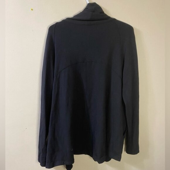 Lululemon Coast Easy Wrap - Picture 12 of 14